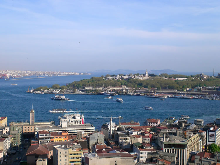 Sana Dün Bir Galata dan baktým Aziz Ýstanbul [Ýsa Cem Can]