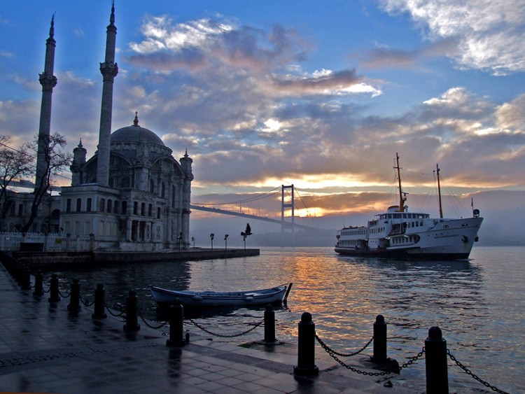 Ortaköy [Saim Dag]