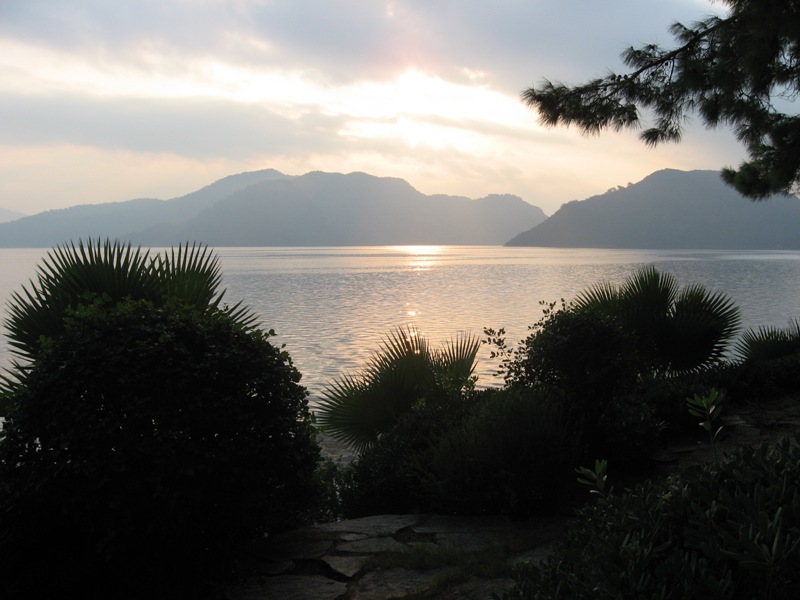 Marmaris gün doðarken [Uður Terzi]